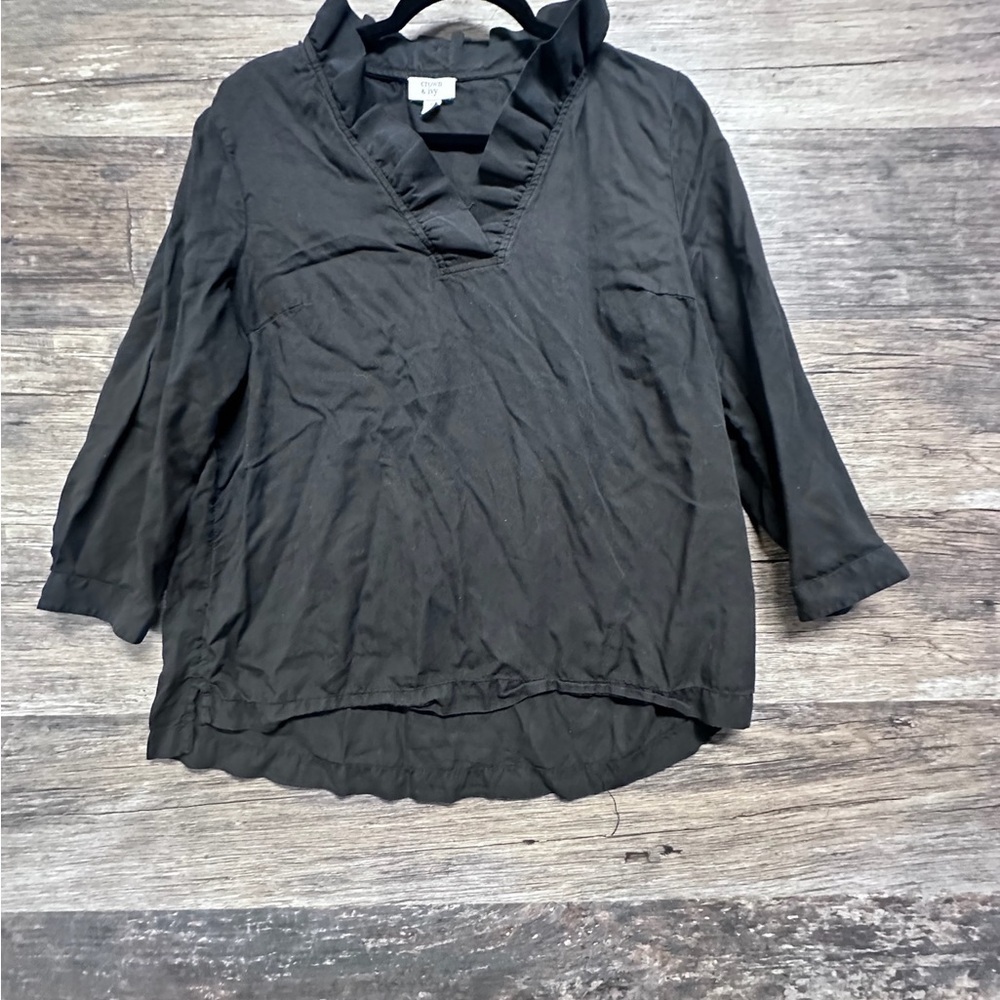 Crown &‎ Ivy Black Ruffled Blouse with Three-Quarter Sleeves